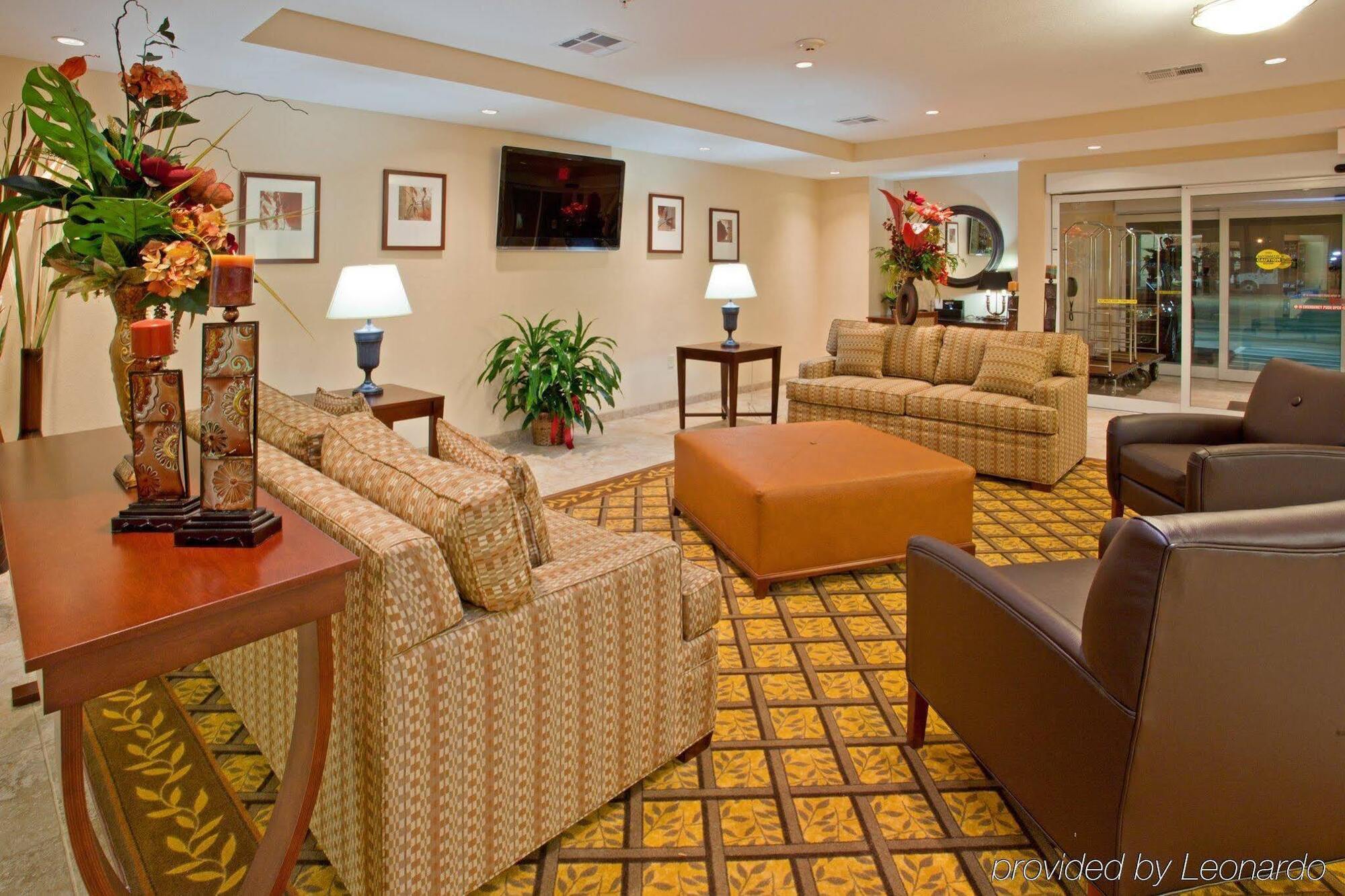 Candlewood By Ihg Hotel Pearland